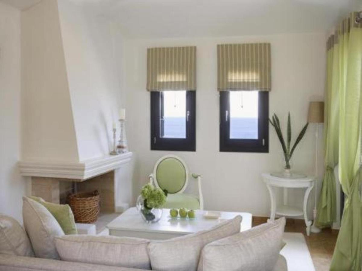 Aegean Suites, Santikos Collection (Adults Only) Megáli Ámosz Kültér fotó